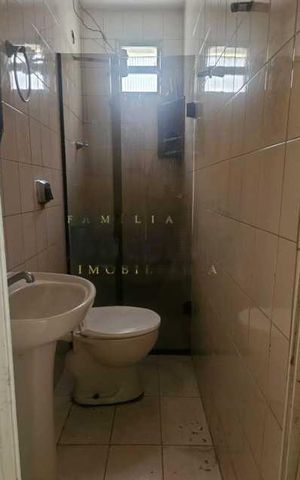 Casa à venda com 75m², 3 quartos e sem vaga