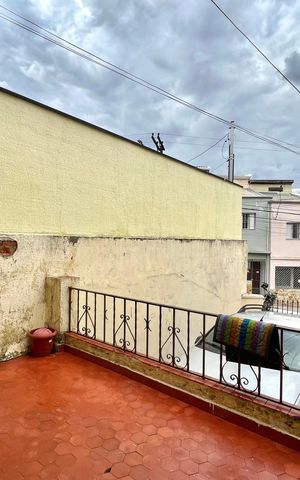 Casa à venda com 112m², 2 quartos e 1 vaga Casa à venda com 112m², 2 quartos e 1 vagaÁrea externa