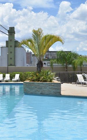 Apartamento à venda com 70m², 2 quartos e 1 vagaÁrea comum - Piscina