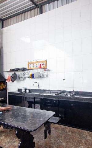 Casa à venda com 410m², 6 quartos e 10 vagas Casa à venda com 410m², 6 quartos e 10 vagasÁrea gourmet
