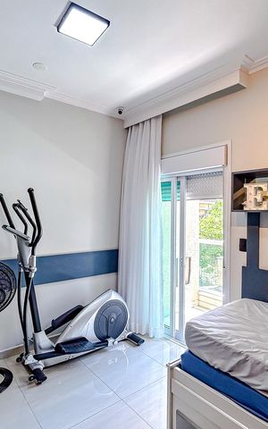 Casa à venda com 235m², 3 quartos e 4 vagasSuíte 3