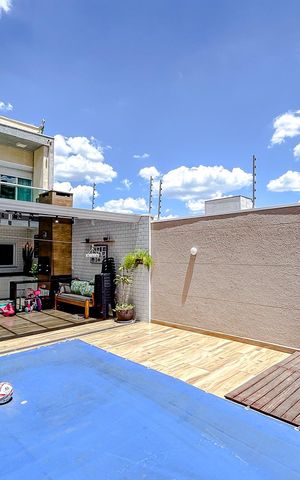 Casa à venda com 235m², 3 quartos e 4 vagasÁrea externa