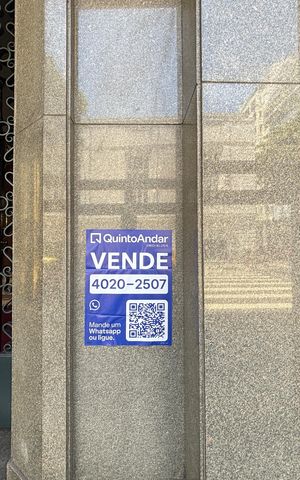 Apartamento à venda com 140m², 2 quartos e 1 vaga Apartamento à venda com 140m², 2 quartos e 1 vagaPlaca