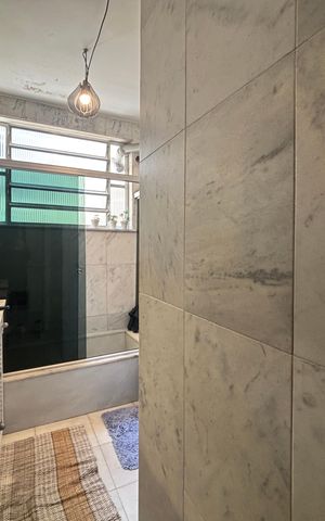 Apartamento à venda com 140m², 2 quartos e 1 vaga Apartamento à venda com 140m², 2 quartos e 1 vagaBanheiro social