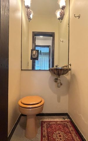 Apartamento à venda com 140m², 2 quartos e 1 vaga Apartamento à venda com 140m², 2 quartos e 1 vagaLavabo