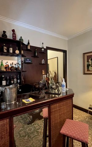 Apartamento à venda com 140m², 2 quartos e 1 vaga Apartamento à venda com 140m², 2 quartos e 1 vagaSala