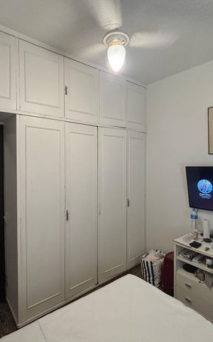 Apartamento à venda com 140m², 2 quartos e 1 vaga Apartamento à venda com 140m², 2 quartos e 1 vagaQuarto 2