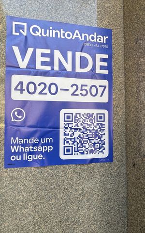 Apartamento à venda com 140m², 2 quartos e 1 vaga Apartamento à venda com 140m², 2 quartos e 1 vagaPlaca