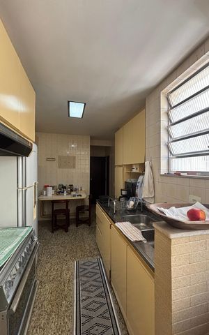 Apartamento à venda com 140m², 2 quartos e 1 vaga Apartamento à venda com 140m², 2 quartos e 1 vagaCozinha