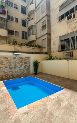 Apartamento à venda com 140m², 2 quartos e 1 vaga Apartamento à venda com 140m², 2 quartos e 1 vagaÁrea comum - piscina
