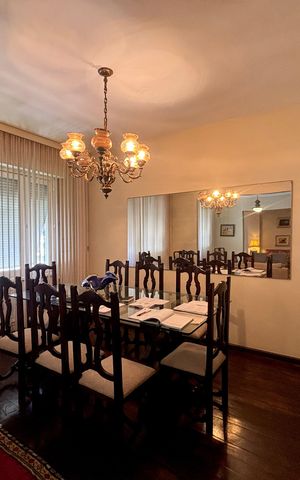 Apartamento à venda com 140m², 2 quartos e 1 vaga Apartamento à venda com 140m², 2 quartos e 1 vagaSala