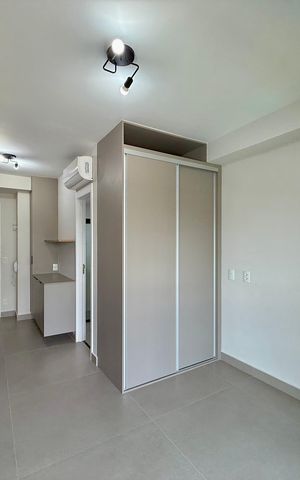 Studio à venda com 25m², 0 quarto e sem vaga Studio à venda com 25m², 0 quarto e sem vagaQuarto