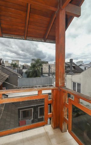 Casa de condomínio para alugar com 600m², 5 quartos e 4 vagasVaranda