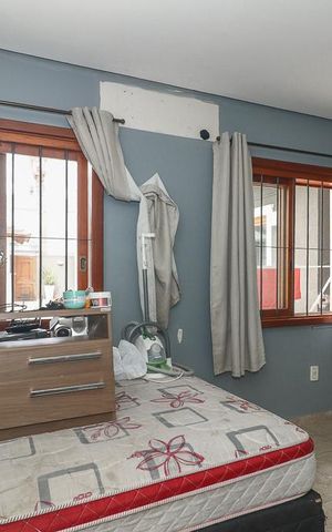 Casa de condomínio para alugar com 600m², 5 quartos e 4 vagasQuarto 3 / fundos