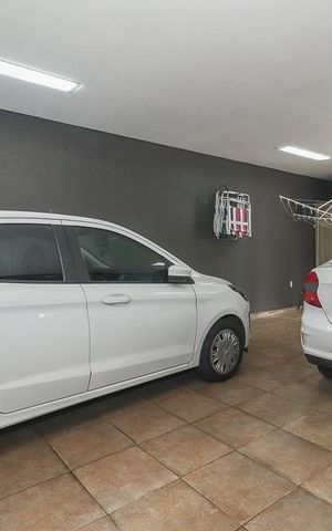 Casa de condomínio para alugar com 600m², 5 quartos e 4 vagasGaragem