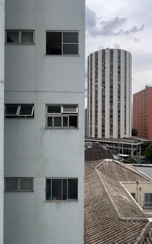 Apartamento à venda com 60m², 1 quarto e 1 vaga
