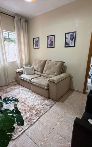 Casa à venda com 103m², 2 quartos e 2 vagas