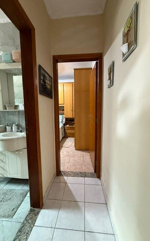 Casa à venda com 103m², 2 quartos e 2 vagas