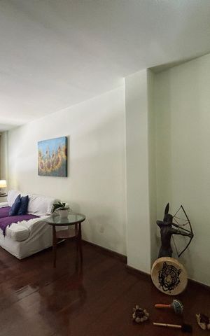 Apartamento à venda com 103m², 2 quartos e sem vagaSala