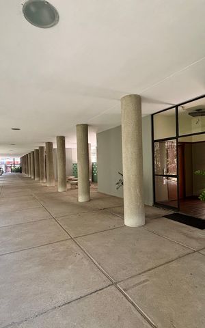 Apartamento à venda com 103m², 2 quartos e sem vagaÁrea comum