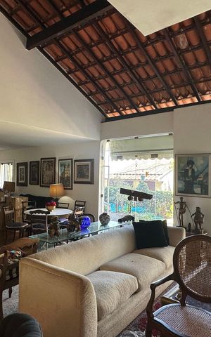 Apartamento à venda com 333m², 4 quartos e 4 vagas