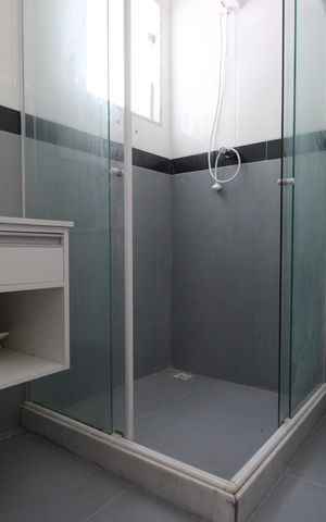 Casa de condomínio à venda com 170m², 3 quartos e 1 vagaBanheiro social