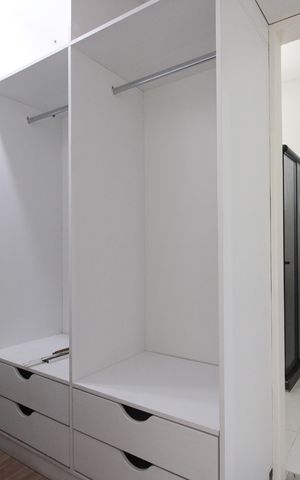 Casa de condomínio à venda com 170m², 3 quartos e 1 vagaSuíte - Closet