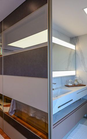 Apartamento à venda com 128m², 2 quartos e 4 vagasBanheiro Suíte 2