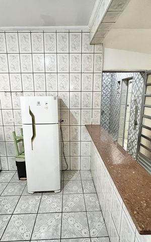 Casa à venda com 280m², 5 quartos e 2 vagas Casa à venda com 280m², 5 quartos e 2 vagasCozinha