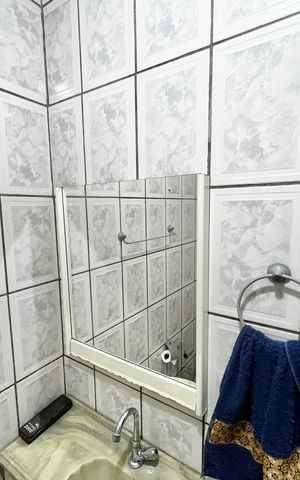 Casa à venda com 280m², 5 quartos e 2 vagas Casa à venda com 280m², 5 quartos e 2 vagasBanheiro de serviço
