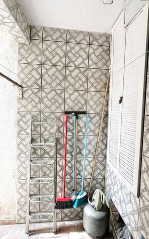 Casa à venda com 280m², 5 quartos e 2 vagas Casa à venda com 280m², 5 quartos e 2 vagasÁrea de Serviço
