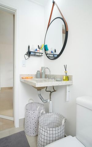 Apartamento à venda com 86m², 2 quartos e 2 vagasBanheiro da suíte 1