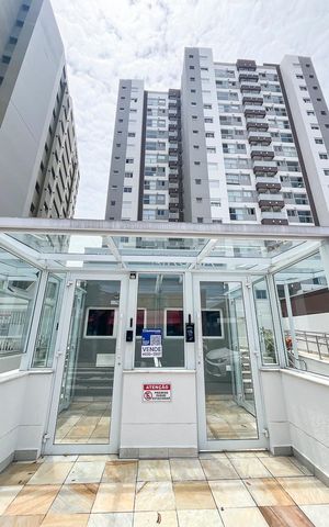Apartamento à venda com 86m², 2 quartos e 2 vagasFachada + plaquinha