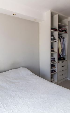 Casa à venda com 170m², 4 quartos e 4 vagas Casa à venda com 170m², 4 quartos e 4 vagasSuíte