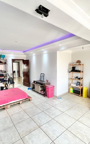 Casa para alugar com 382m², 6 quartos e 4 vagas Casa para alugar com 382m², 6 quartos e 4 vagasQuarto 5