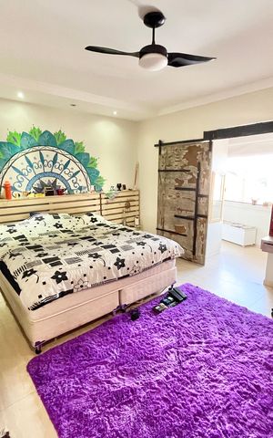 Casa para alugar com 382m², 6 quartos e 4 vagas Casa para alugar com 382m², 6 quartos e 4 vagasQuarto 3