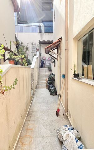 Casa para alugar com 382m², 6 quartos e 4 vagas Casa para alugar com 382m², 6 quartos e 4 vagasQuintal 2