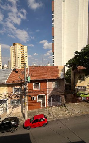 Casa para alugar com 382m², 6 quartos e 4 vagas Casa para alugar com 382m², 6 quartos e 4 vagasQuarto 3 Vista