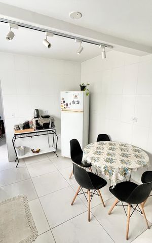 Casa para alugar com 382m², 6 quartos e 4 vagas Casa para alugar com 382m², 6 quartos e 4 vagasCozinha 2