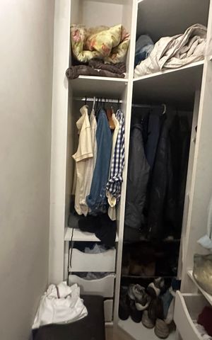 Apartamento à venda com 59m², 2 quartos e 1 vaga Apartamento à venda com 59m², 2 quartos e 1 vagaCloset da suíte