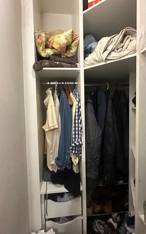 Apartamento à venda com 59m², 2 quartos e 1 vaga Apartamento à venda com 59m², 2 quartos e 1 vagaCloset da suíte