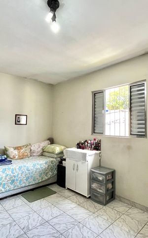 Casa à venda com 130m², 2 quartos e 2 vagas Casa à venda com 130m², 2 quartos e 2 vagasQuarto 1