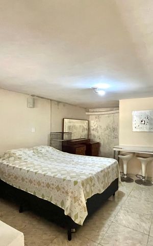 Casa à venda com 130m², 2 quartos e 2 vagas Casa à venda com 130m², 2 quartos e 2 vagasSuite de serviço