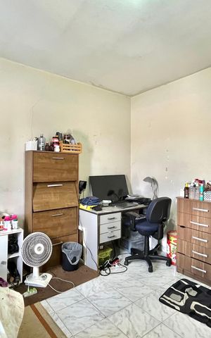 Casa à venda com 130m², 2 quartos e 2 vagas Casa à venda com 130m², 2 quartos e 2 vagasQuarto 2