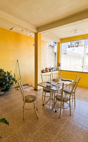 Casa à venda com 290m², 4 quartos e 10 vagas