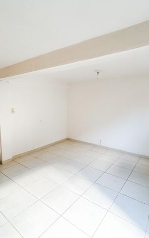 Casa à venda com 290m², 4 quartos e 10 vagas