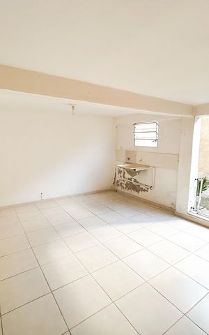 Casa à venda com 290m², 4 quartos e 10 vagas