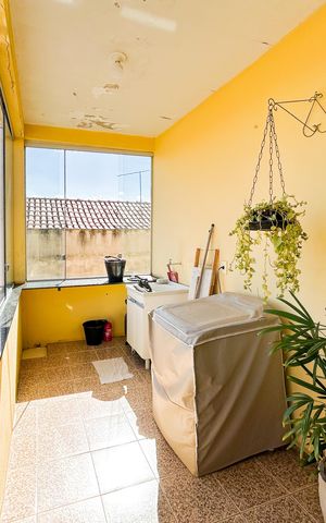 Casa à venda com 290m², 4 quartos e 10 vagas