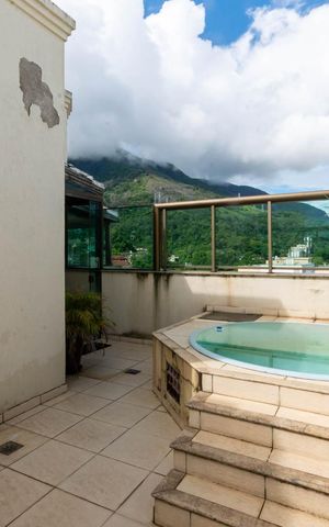 Apartamento à venda com 152m², 3 quartos e 3 vagasCobertura
