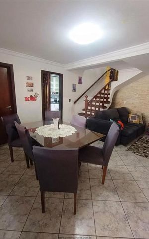 Casa à venda com 86m², 3 quartos e 2 vagas